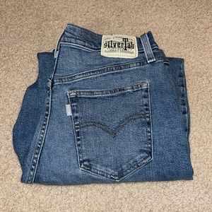 Levi’s Mom Jeans